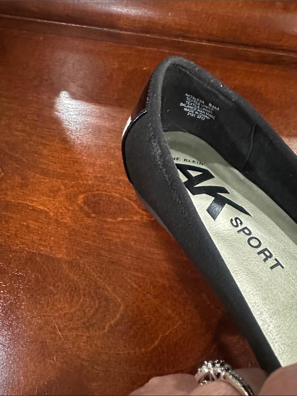 Anne Klein Women's Black Patent Cap-Toe Flats - Picture 15 of 16